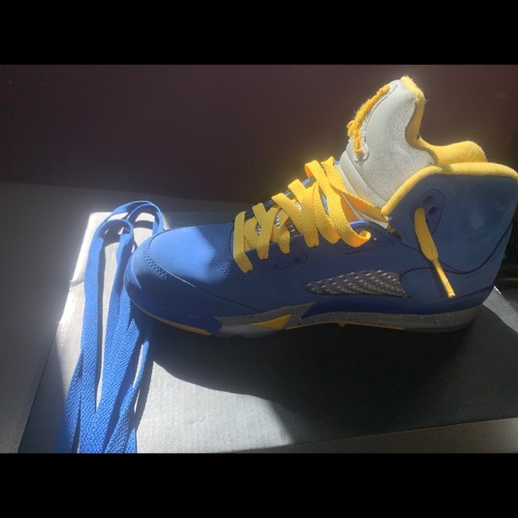 NEW JORDAN V / 5 LANEYS - Picture 5 of 8